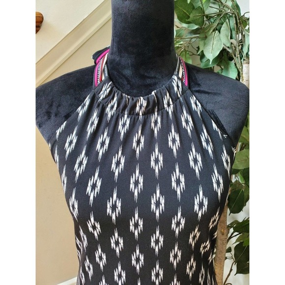 White House Black Market Women's Polyester Halter Neck Sleeveless Blouse Size M - Picture 3 of 10